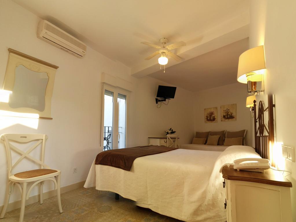 Hostal Enriqueta Marbella Zewnętrze zdjęcie